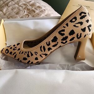 Cosy Island Leopard Print Pointed Toe Heel
